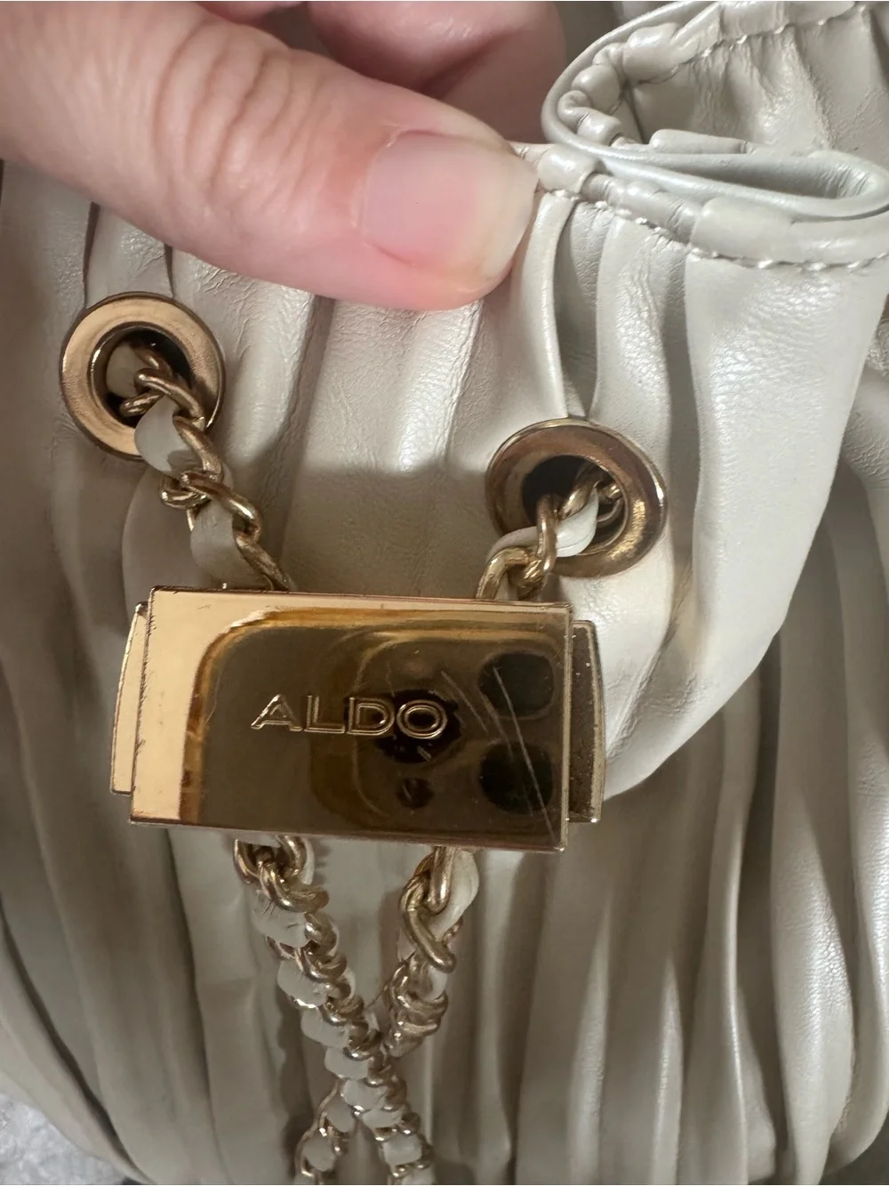 ALDO Pleated Bucket Bag Bone Cream Beige Gold Chain Crossbody Drawstring Purse